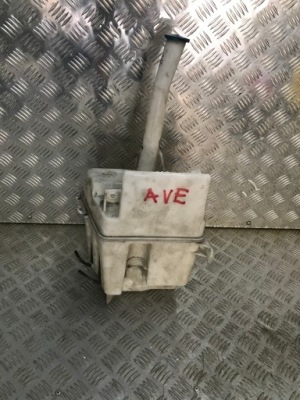 Бак розпилювача ксенон avensis t25 фото №1