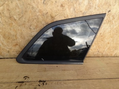 Hyundai i30 ii 2015 kombi стекло боковая правый задняя фото №1