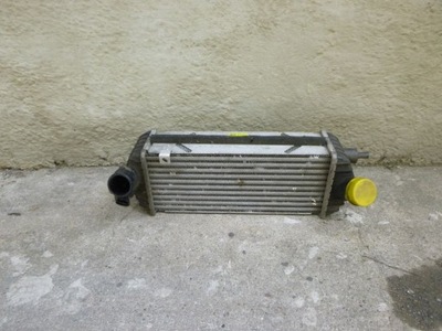 Kia sportage iii ix35 1.7crdi інтеркулер фото №1