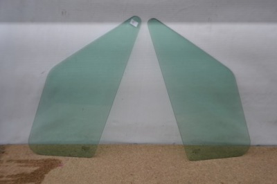 Mercedes sprinter скло трикутник ліва права 06-2021 фото №1