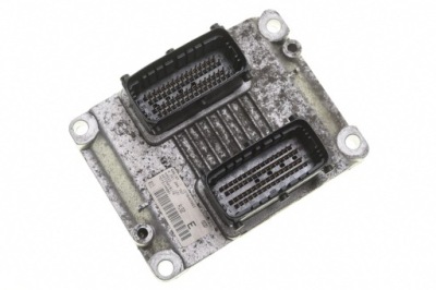 Бортовой компьютер alfa romeo 147 2.0 0261206707 e 00735018170 фото №1