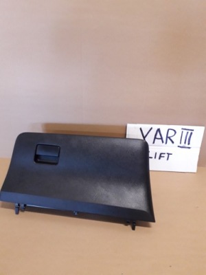 Toyota yaris iii lift бардачок пассажира фото №1