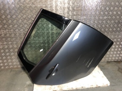 Volvo v40 двері задня правий праве 714-16 повний фото №1