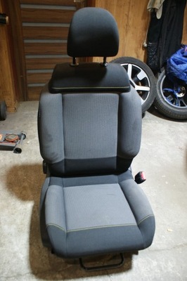 Citroen c3 iii сидіння правий europa фото №1