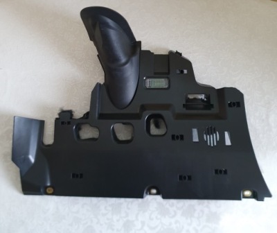 Vw touareg iii захист pod консоль фото №1