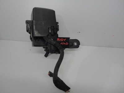 Kia rio v stonic корпус коробка запобіжників 17- фото №1