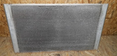 Радиатор bmw 17117795878-03 фото №1