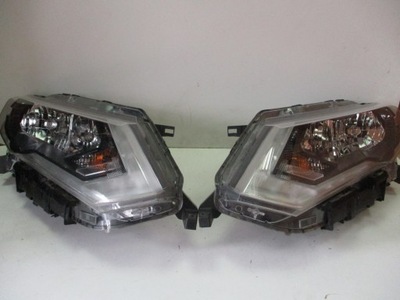 FARO NISSAN X-TRAIL XTRAIL RESTYLING 18R DERECHA IZQUIERDA  