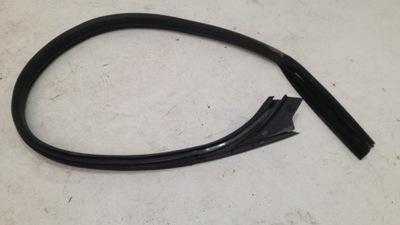 Mercedes c238 coupe уплотнитель дверь правая фото №1