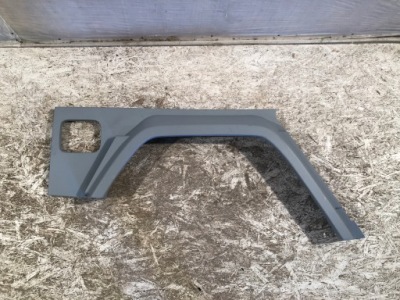 Mercedes g-klasa brabus 463 молдинг крила правий задня фото №1