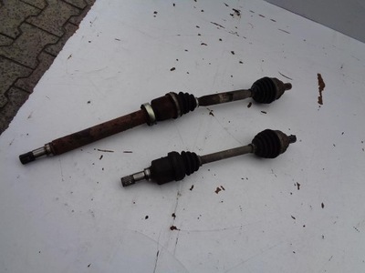 Приводной вал левый перед volvo v50 2.0 16v фото №1