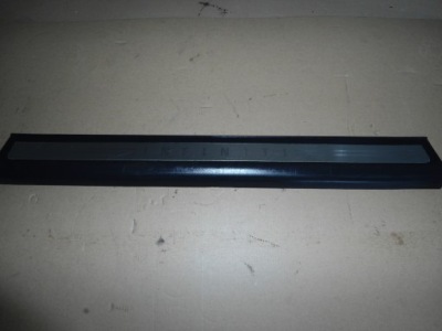 Захист поріг правий перед infiniti g35 sedan 2005 фото №1