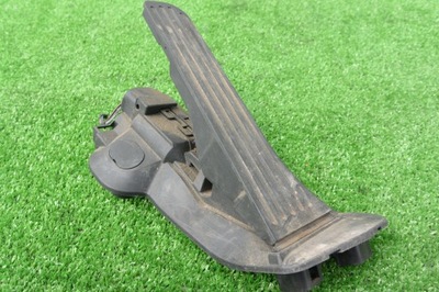 Педаль потенціометр газу vw passat cc scirocco фото №1