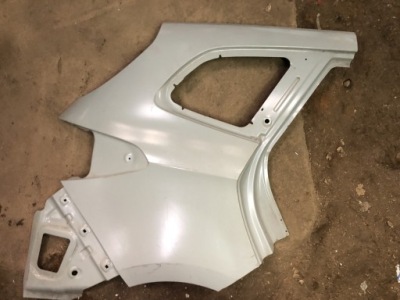 Kia carens iv 4 крила задній правий фото №1