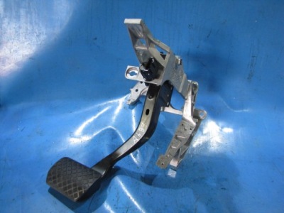 Педаль тормоза audi a4 b7 04-08r. автоматическая коробка передач 3.0 tdi фото №1