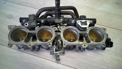 HONDA CBR 600RR PC40 LISTWA WTRYSKI WTRYSK PRZEPUS