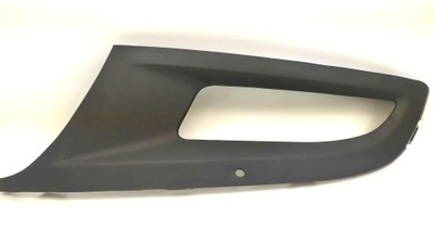 Решітка радіатора w бампері фото №1