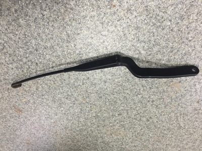 Дворник рычаг volvo 850 s70 v70 правая 93-00 фото №1