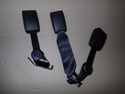 Dw infiniti q70 замок ременів задня фото №1