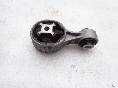 Кронштейн nissan x-trail t32 lift 2.0dci фото №1