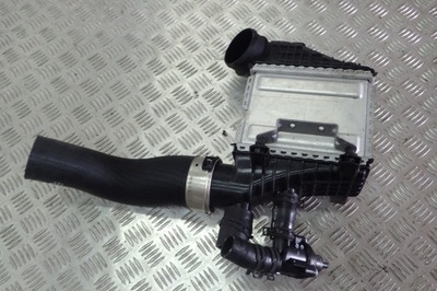 Mercedes amg gt r інтеркулер лівий a1780901300 фото №1