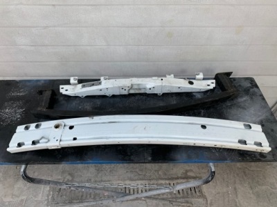 Nissan qashqai j11 14- pas передний усилитель фото №1