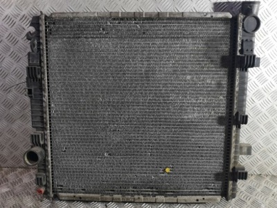 Радиатор воды mercedes vario a6685000102 фото №1