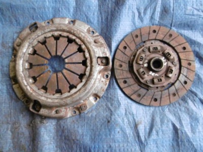 Зчеплення диск притиск комплект mazda 323f ba 1.8 16v фото №1