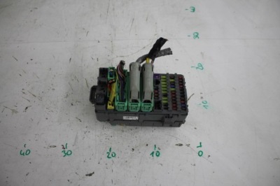 Коробка предохранителей 52575lm cr-v iii 06-11 фото №1