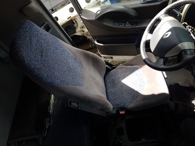 Renault magnum dxi сиденье водителя левый 500 netto фото №1