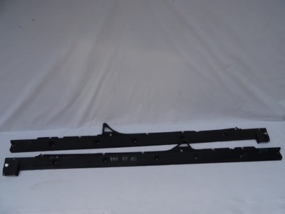 Левая молдинг порог 4m0825211f audi q7 4m фото №1