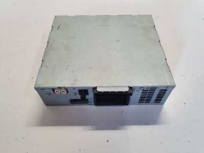 Audi a4 b8 a5 8t lift тюнер радіо 4f0035061 фото №1