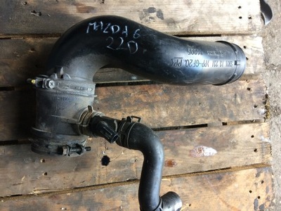Труба повітря mazda 6 2.2d датчик sh0213110 фото №1