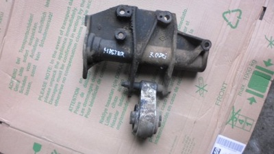 Renault master 03-10 3.0 dci опора полуось правой фото №1