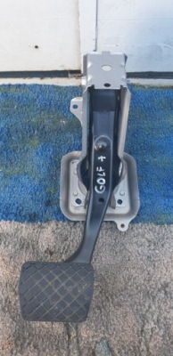 Vw golf vi plus 5m0 педаль тормоза автоматическая коробка передач 1.4 tsi фото №1