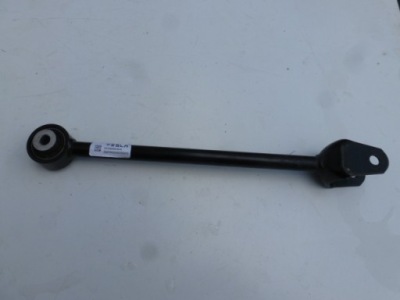 Рычаг dol tesla 3 соединитель 1044444-00-a фото №1