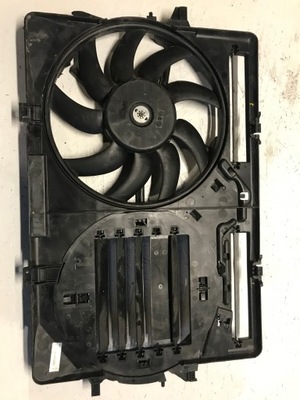 Вентилятор оригінальний audi a4 8k0121003l valeo фото №1