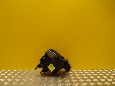 Infiniti g37 корпус фільтра повітря права фото №1