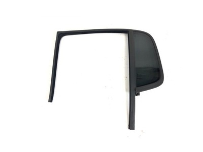 Gmc envoy xl trailblazer ext скло бічна задня фото №1