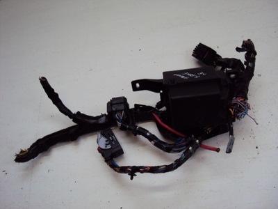 Коробка запобіжників jaguar f-pace xe фото №1