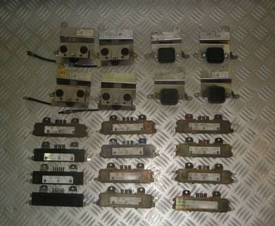 Porsche cayenne 7l усилитель антенны 7l5035225b фото №1