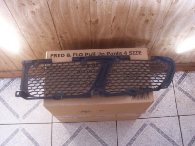 Hyundai решітка бампера передній фото №1