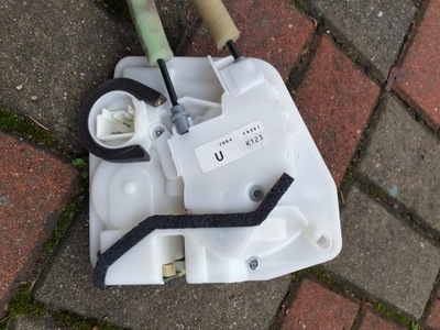 Замок дверь левый задняя mazda cx5 ii 2017r. europa фото №1