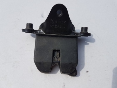 Octavia ii седан замок кришки 1z5827501d фото №1