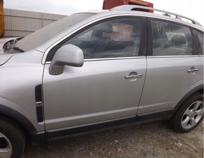 Opel antara двері ліва передні лак 92u фото №1