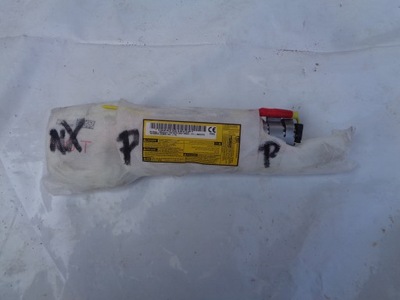 Подушка w сидіння права lexus nx фото №1