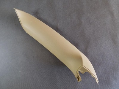 Vw touareg 7l защита крышки 7l6867671d фото №1