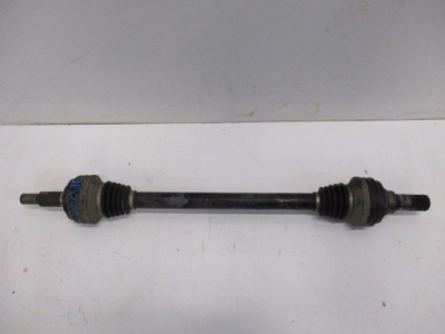 Привідний вал задня права 7p0501201f 3,0tdi фото №1