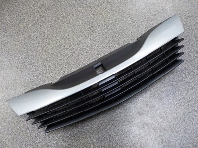 Решітка радіатора решітка радіатора renault laguna ii 2001-2005 фото №1