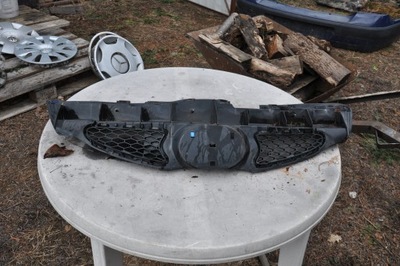 Toyota aygo решётка радиатора решётка радиатора 53111-0h010 05-09 фото №1